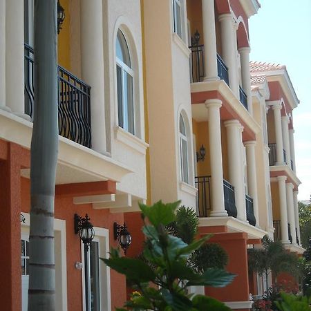 Mediterranean Three Story Beach Townhouse St. Pete Beach Exterior foto